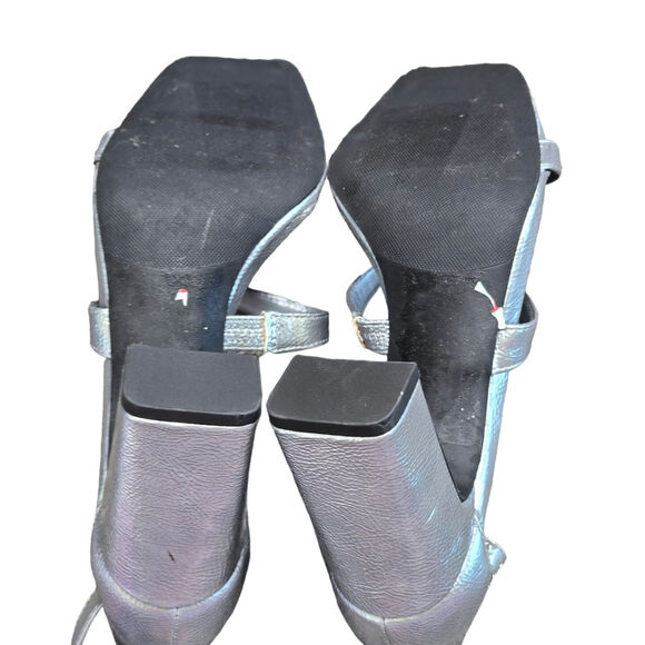 NORTHSTROM Rack nwob Adelaide Block Size 5.5 silver metallic imperfections - Picture 10 of 11